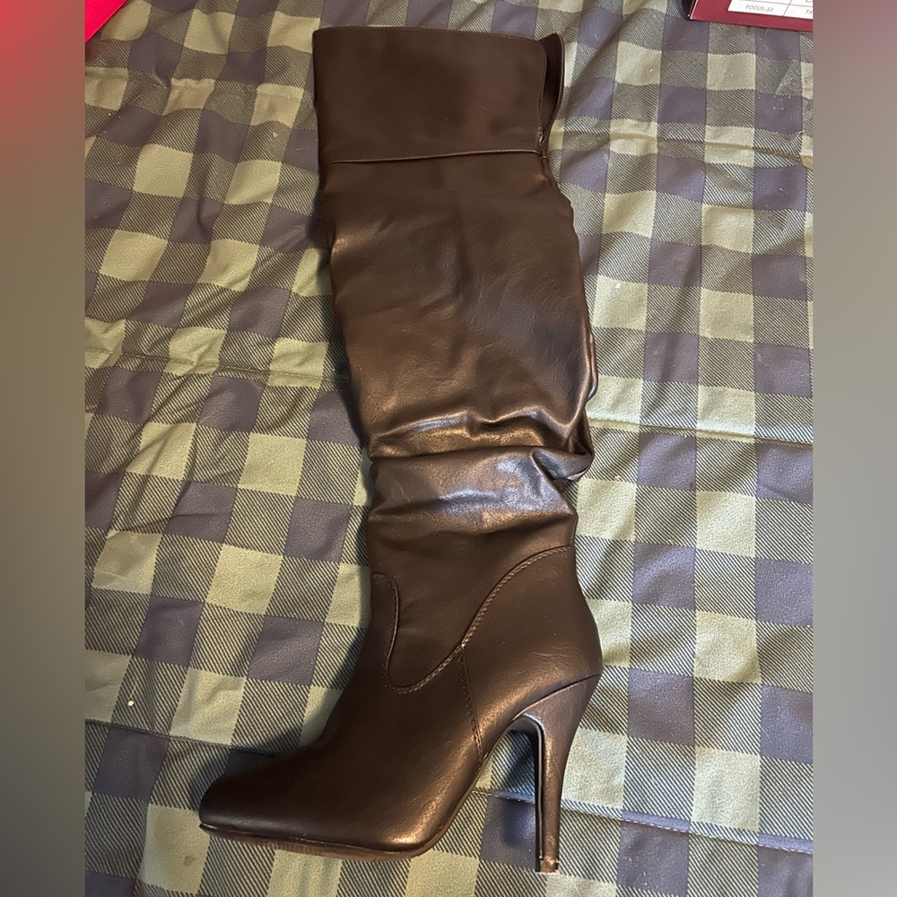 Shoe Dazzle Brown Heeled Boots